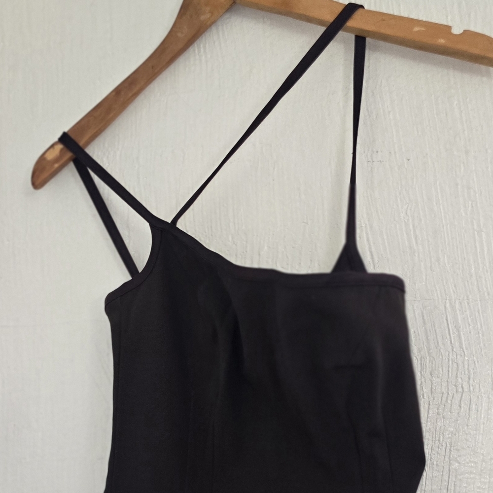 Elegant Black Sleeveless Dress